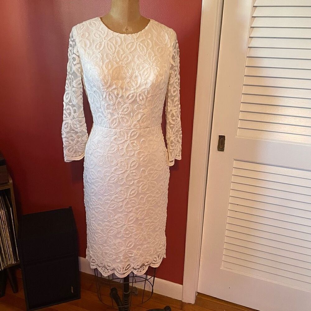 SUE WONG | white lacey long sleeve bridal cocktail nocturne dress 4